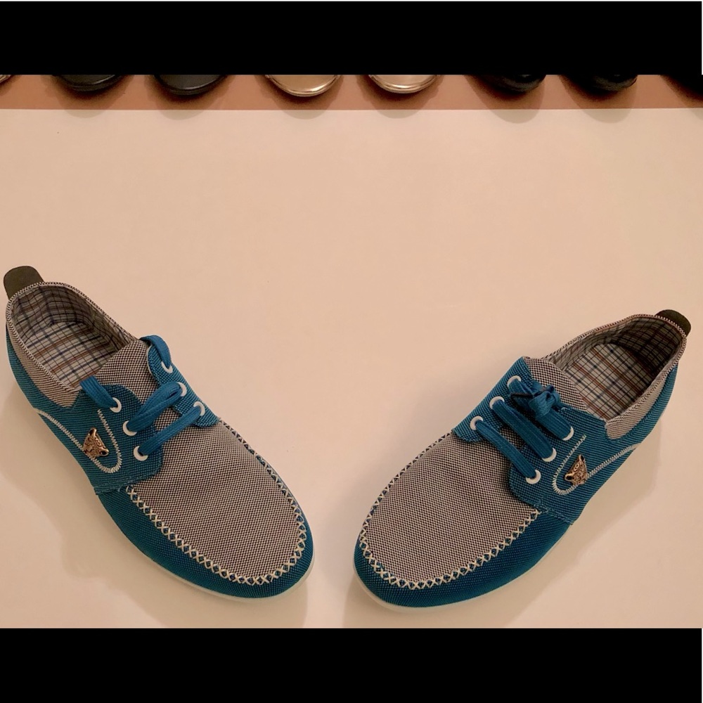 Men’s blue, casual, lace-up loafer shoes